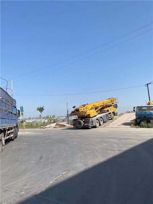 天水市25吨吊车的租赁价格大概是多少？