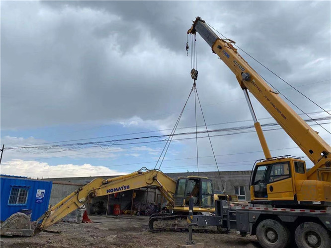 天水市25吨吊车的工作半径是多少？