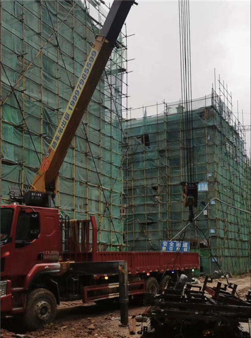 天水市“慢工细活”—— 吊车的 “微动控制” 技术